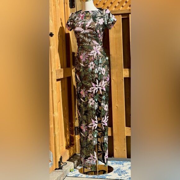 🆕 BRONX & BANCO 🧿 NWOT Zinnia Side-Split Sequin & Embroidered Gown, Sz S US 4 - Picture 6 of 16
